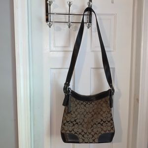 Vintage Coach Crossbody bag